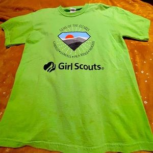 Medium Girls Scouts Tee